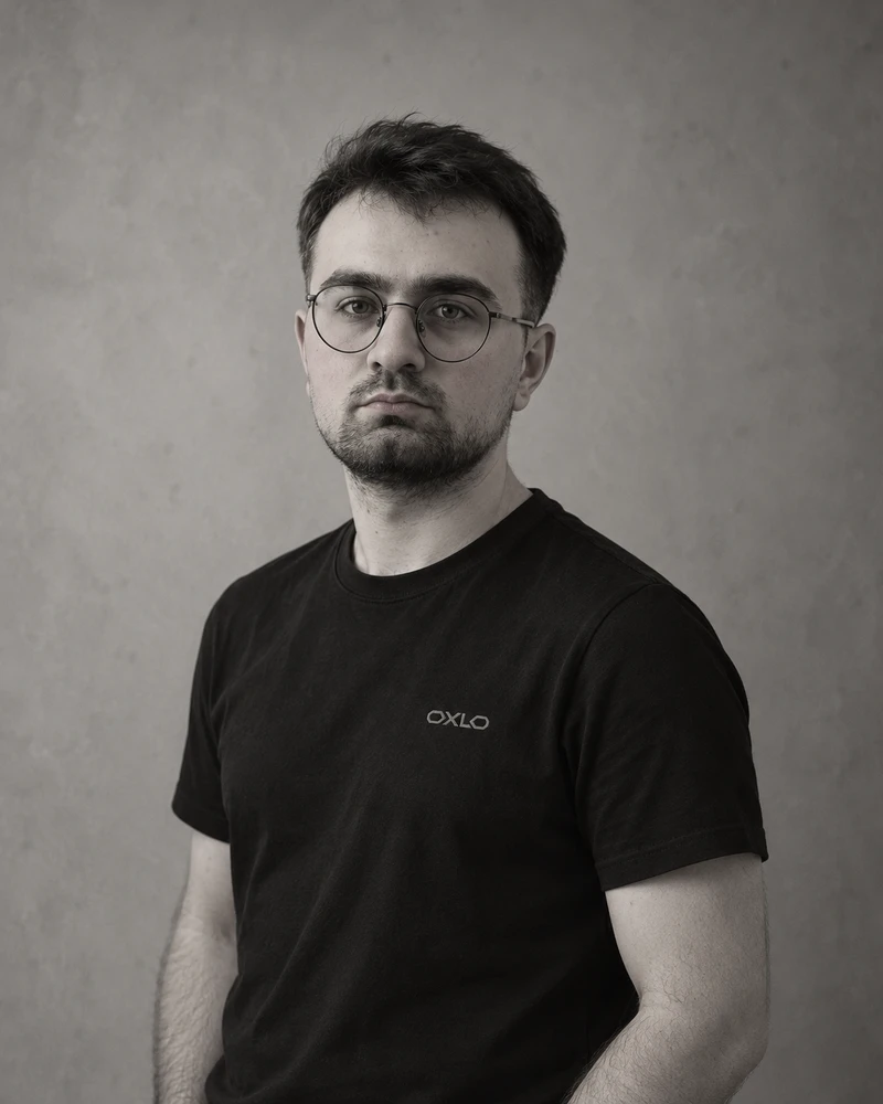 Alper Kablan — Operations Manager · Art Director
